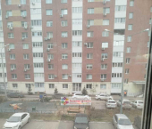 3-комн, 87кв м, этаж 2/10 1-й квартал, 42