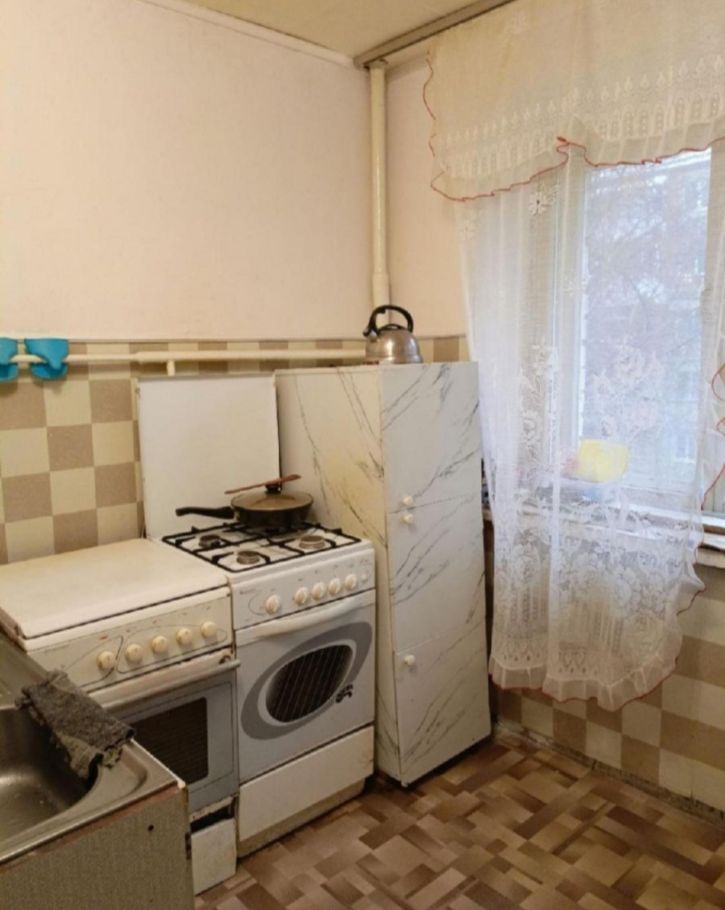 Комната Безымянный 2-й переулок, 4а