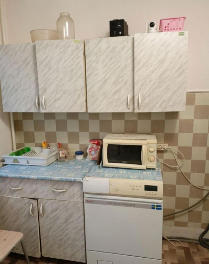 Комната Безымянный 2-й переулок, 4а