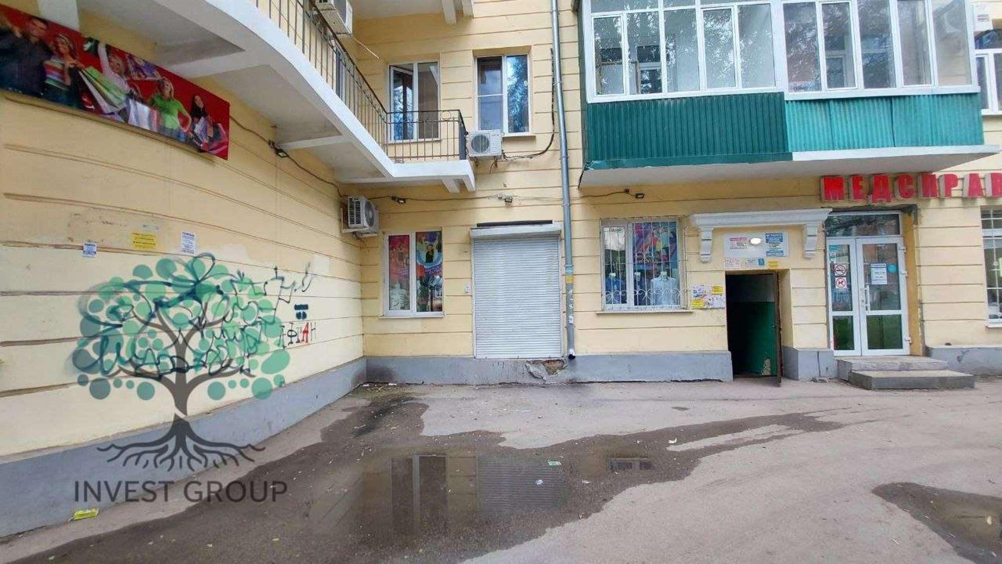 Купить торговое помещение за 8 400 000 рублей на Победы улица, 96