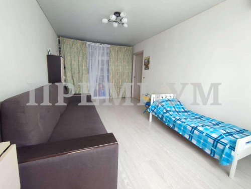 Продажа 2-комн квартиры Евгения Золотухина улица, 8