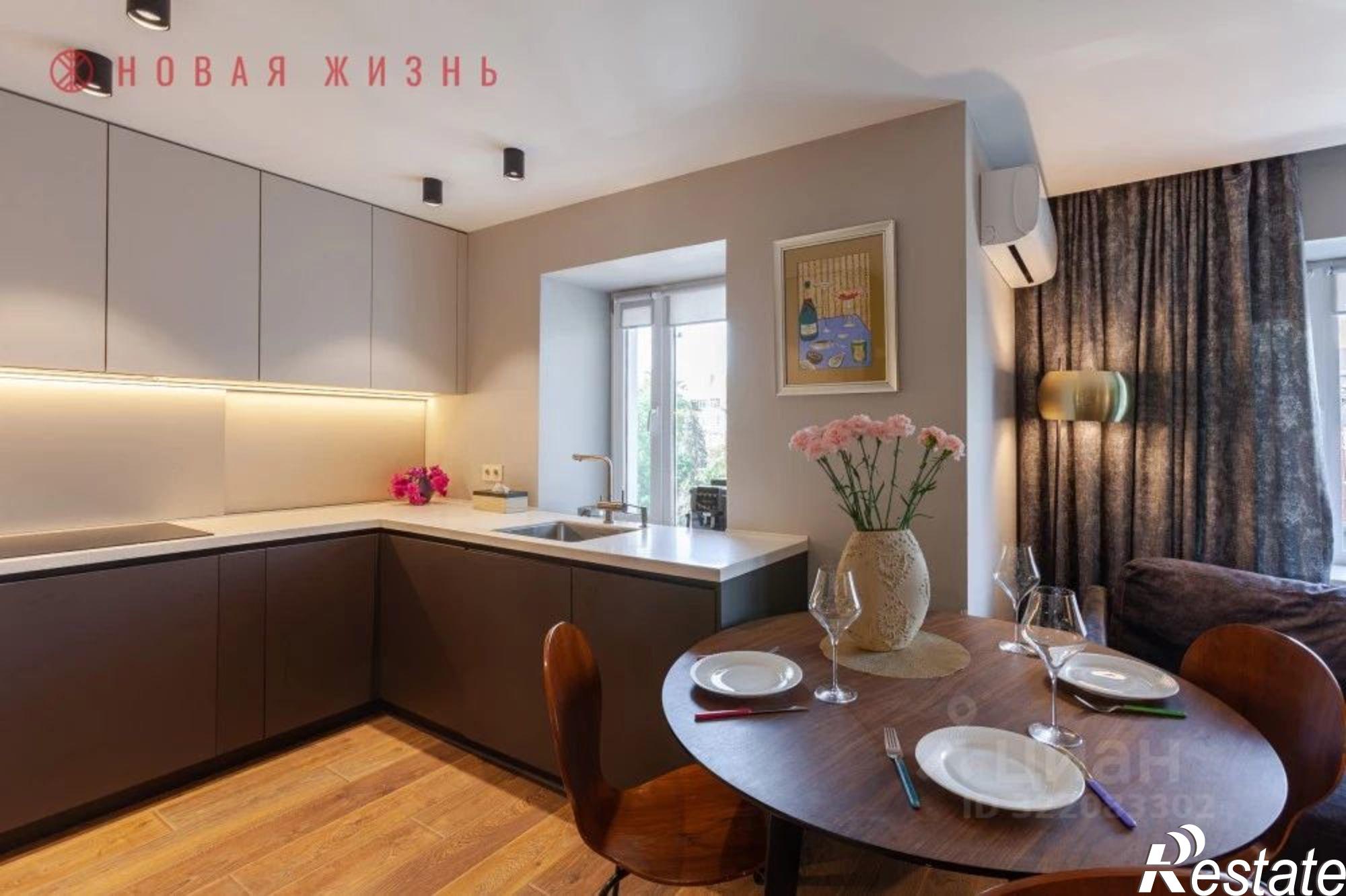 Купить квартиру за 21 000 000 рублей на Молодогвардейская улица, 153