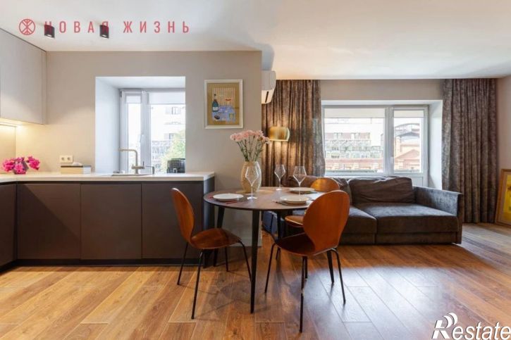 4-комн квартира Молодогвардейская улица, 153,  д. 153