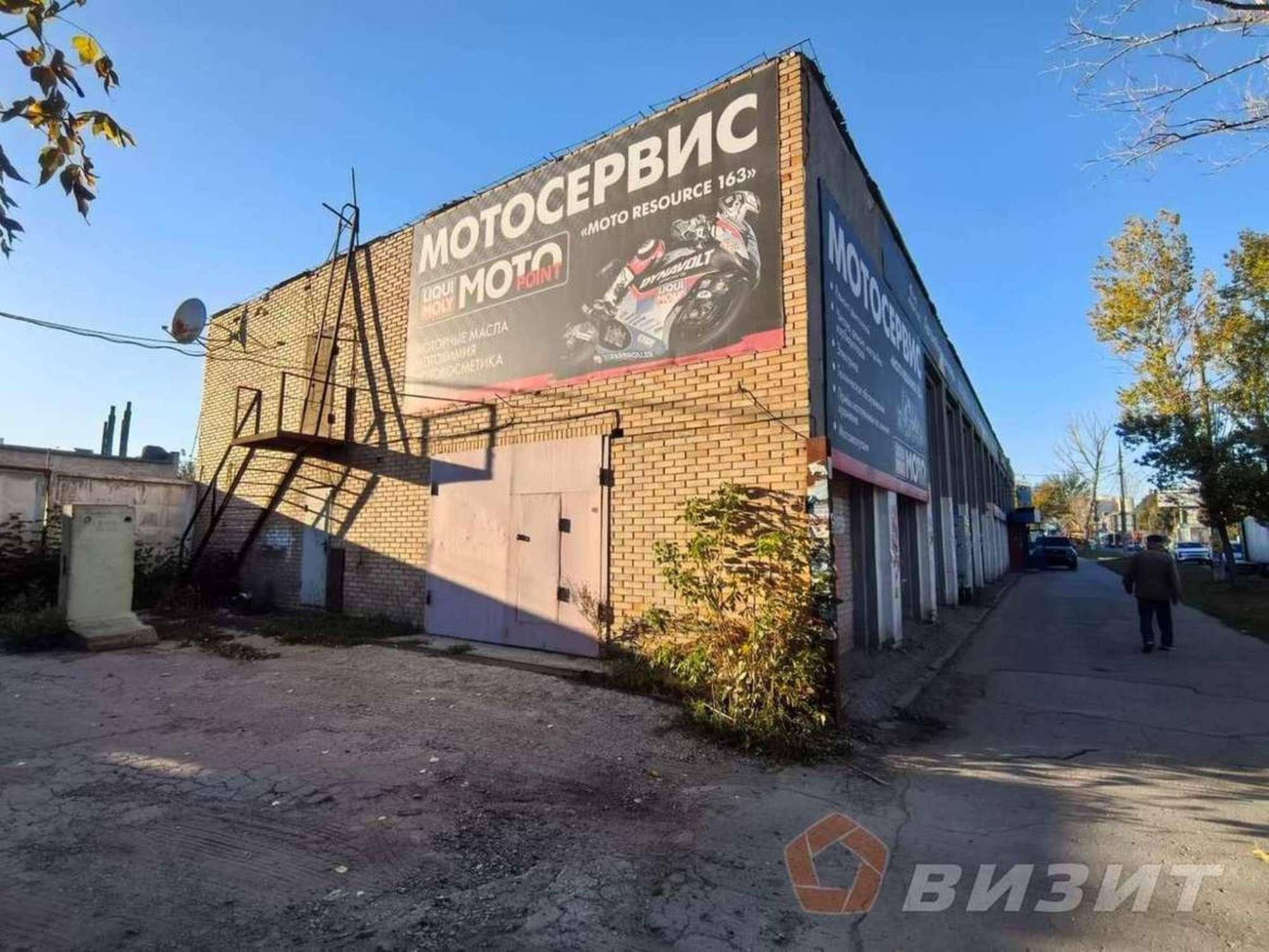 Купить торговое помещение за 42 000 000 рублей на Авроры улица, 112А