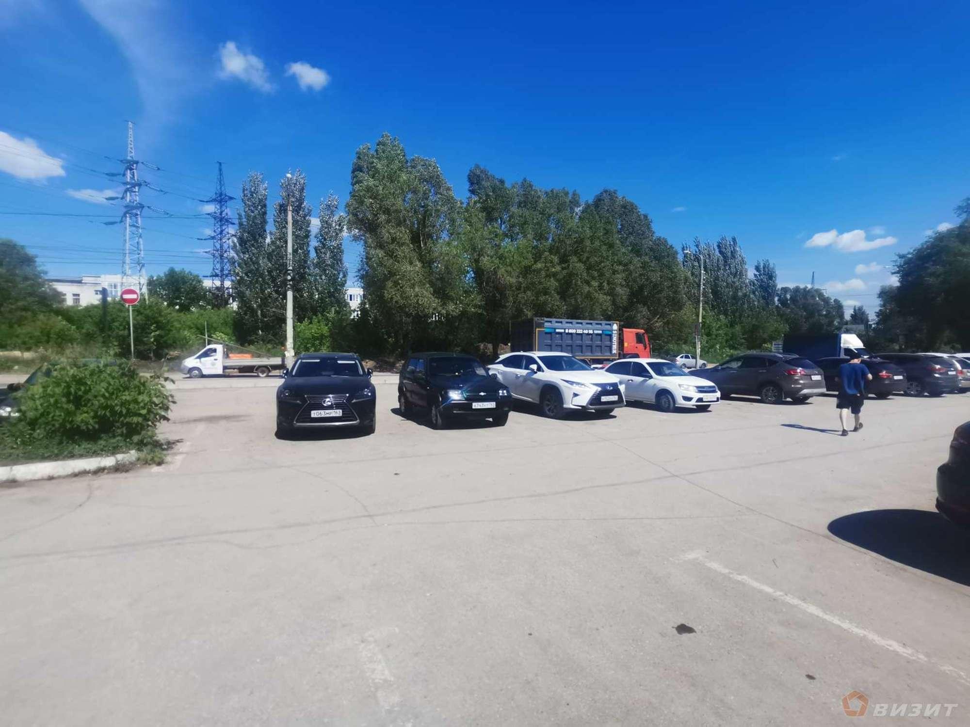 Сдать торговое помещение за 29 000 рублей на Заводское шоссе, 111