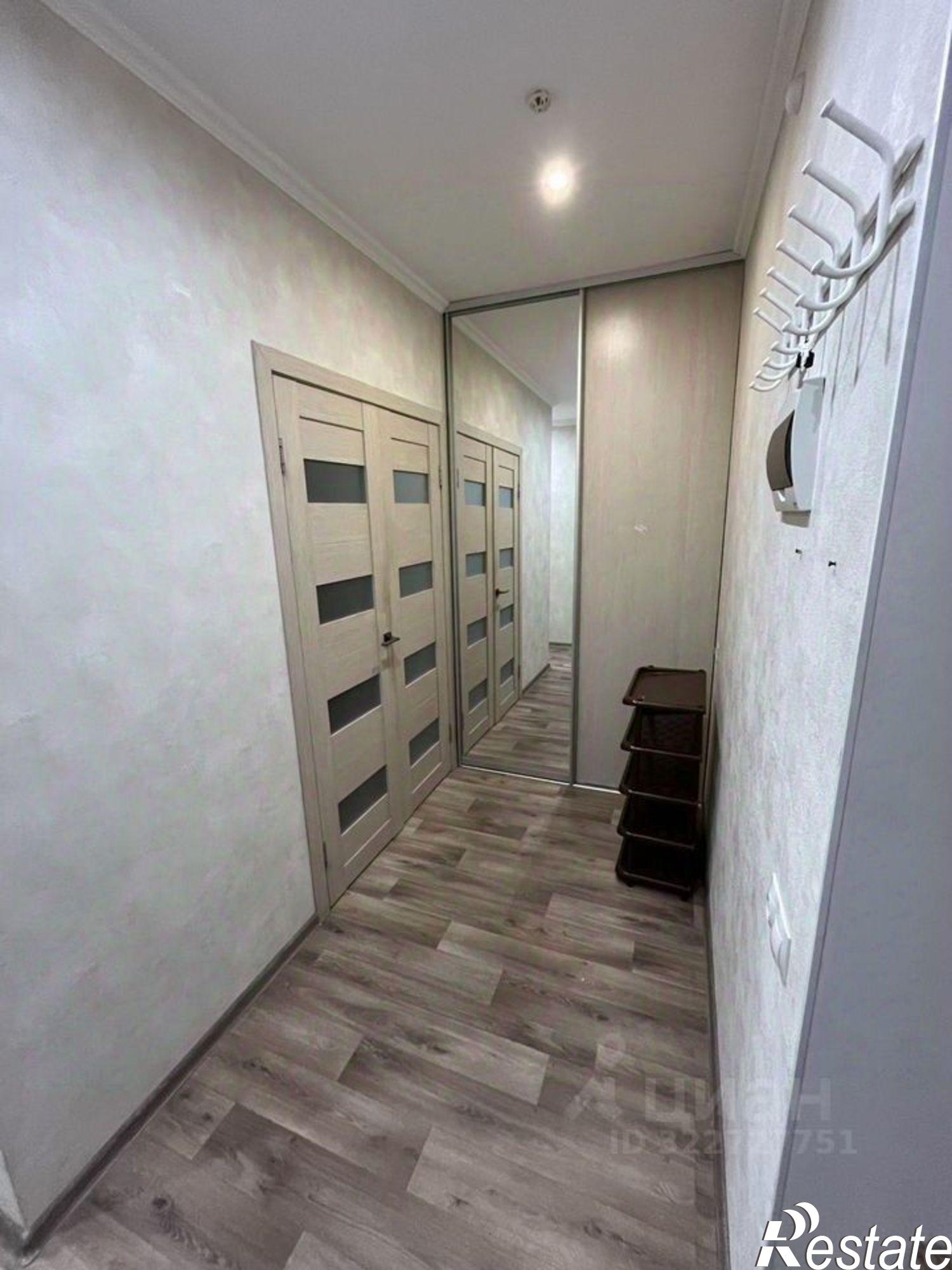 Сдать квартиру за 25 000 рублей на Осетинская улица, 13