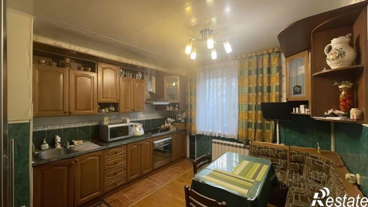 3-комн квартира Ново-Вокзальная улица, 253,  д. 253