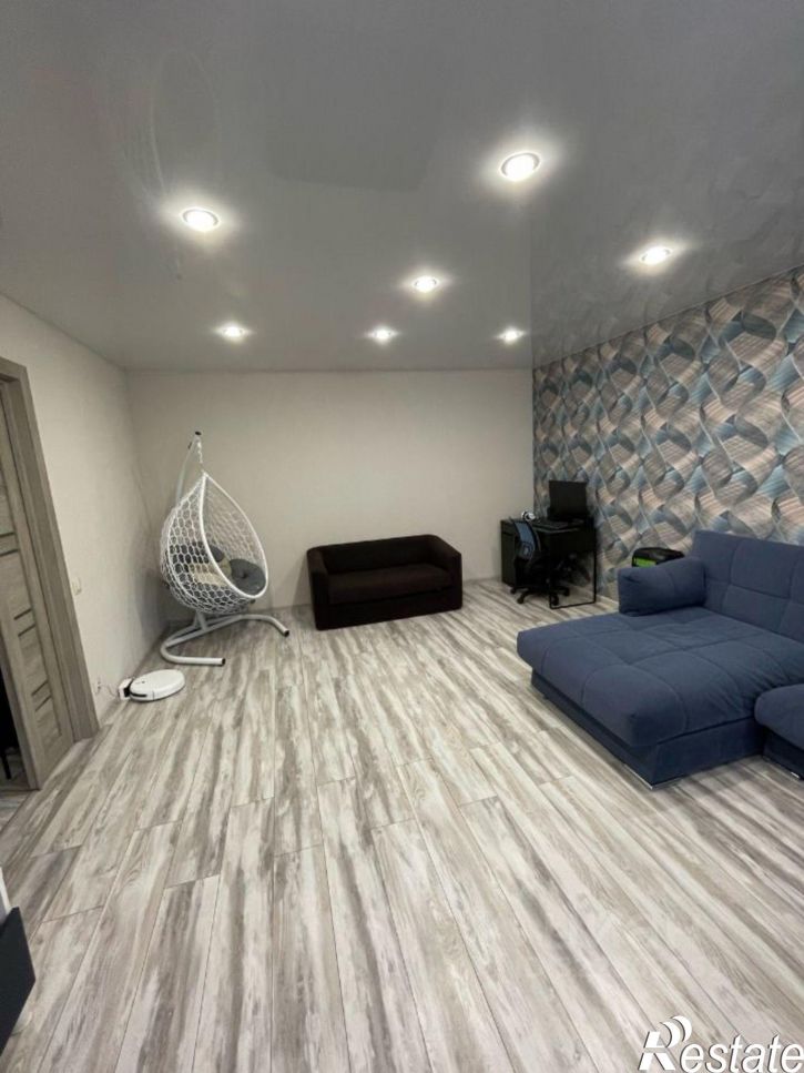 3-комн квартира 1-й кв-л, 33,  д. 33