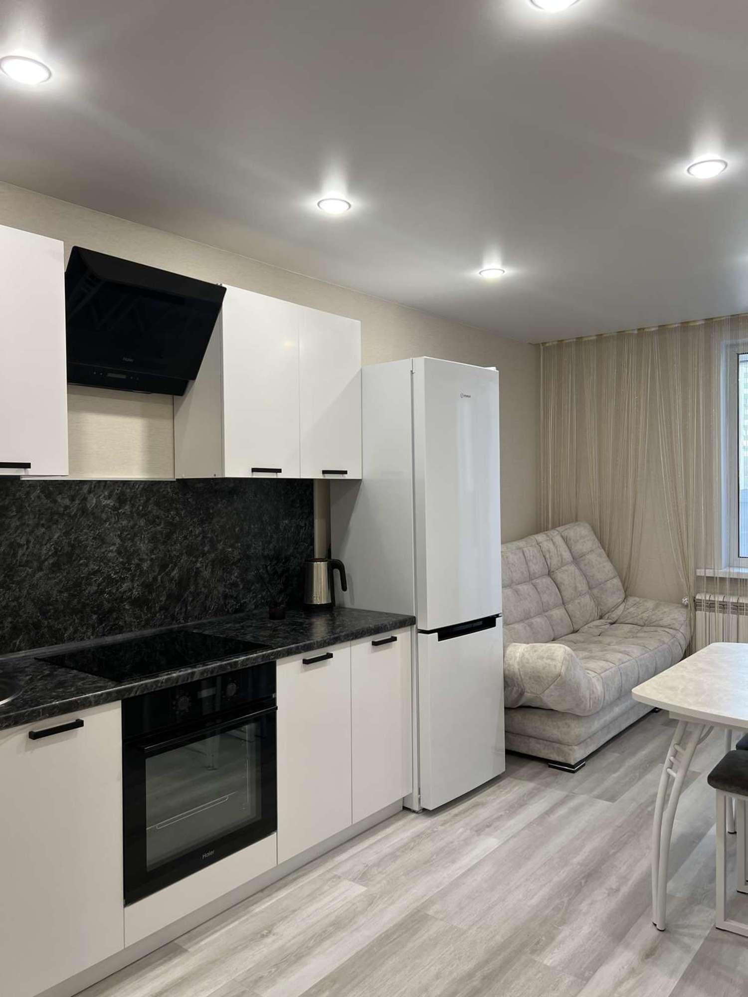 Сдать квартиру за 35 000 рублей на Карла Маркса проспект, 171