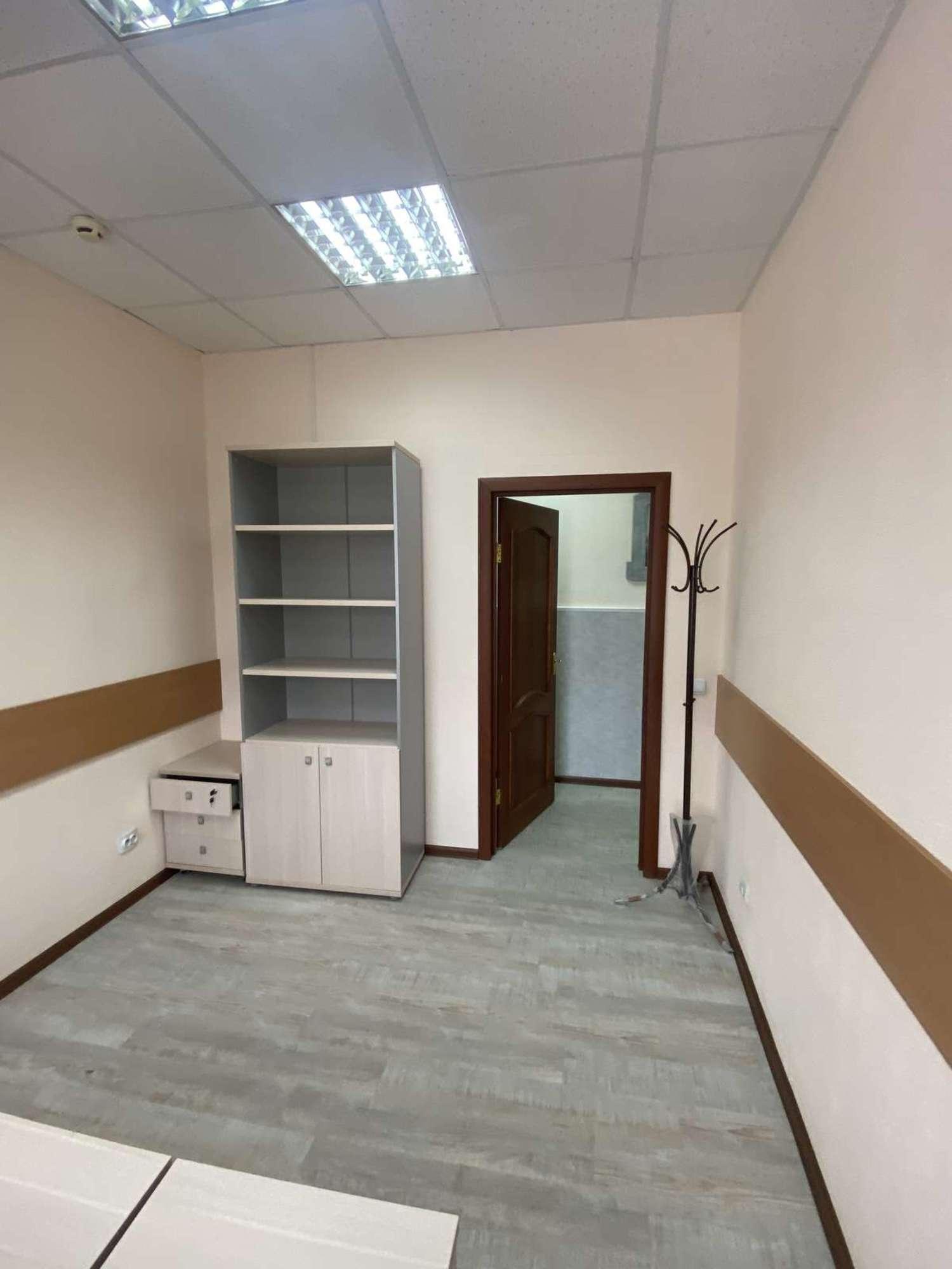 Сдать офис, помещение под офис за 55 000 рублей на Ленинская улица, 224