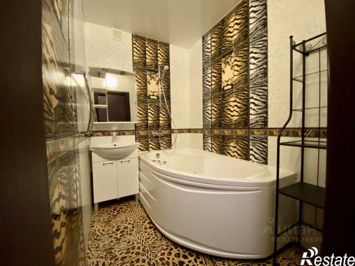 3-комн квартира 6-я просека, 140,  д. 140