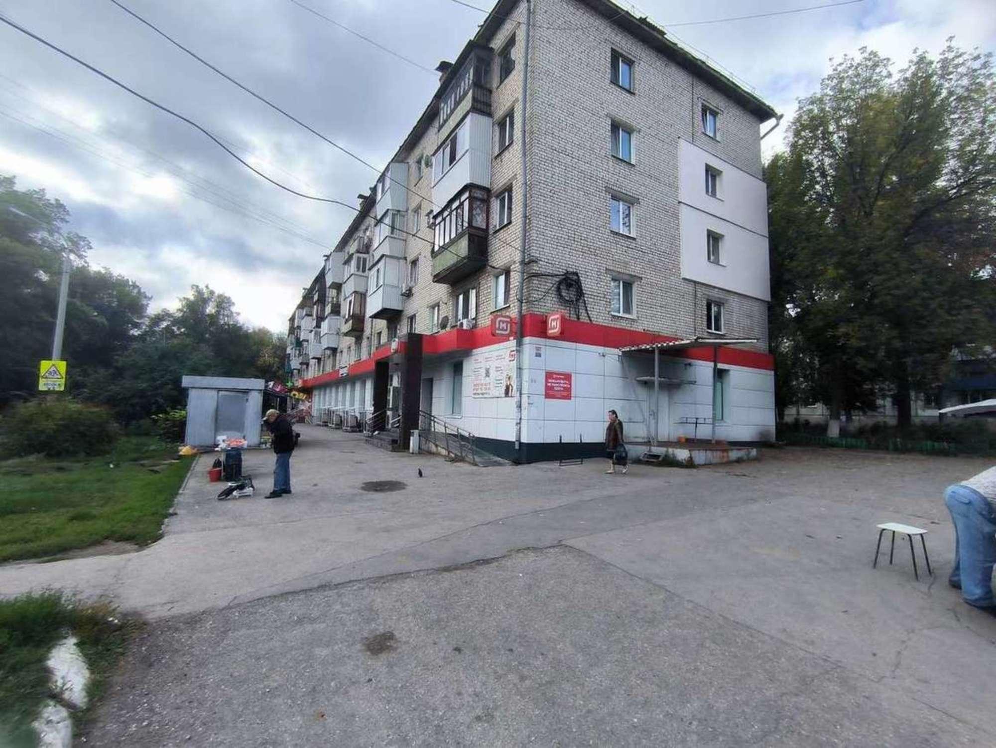Сдать торговое помещение за 61 800 рублей на 12-й квартал, 5