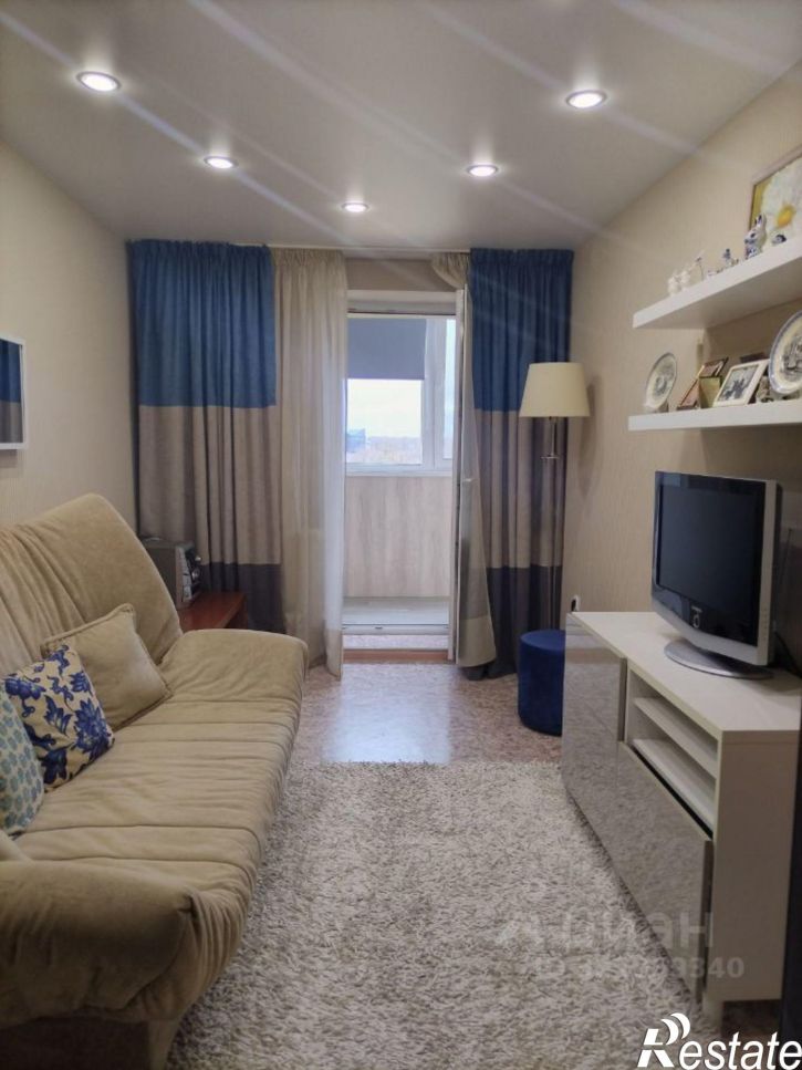 2-комн квартира ул Парниковая, 1,  д. 1