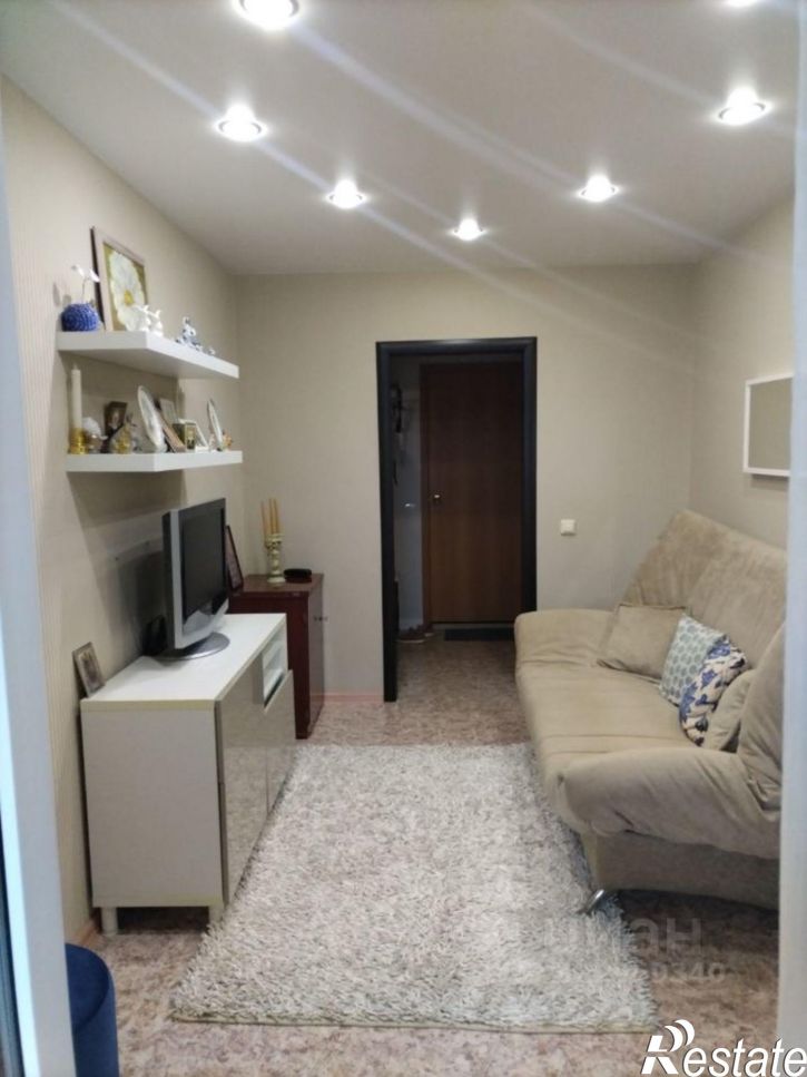 2-комн квартира ул Парниковая, 1,  д. 1