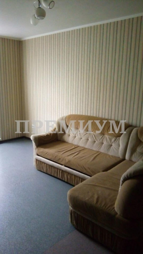 Продажа 1-комн квартиры Евгения Золотухина улица, 12