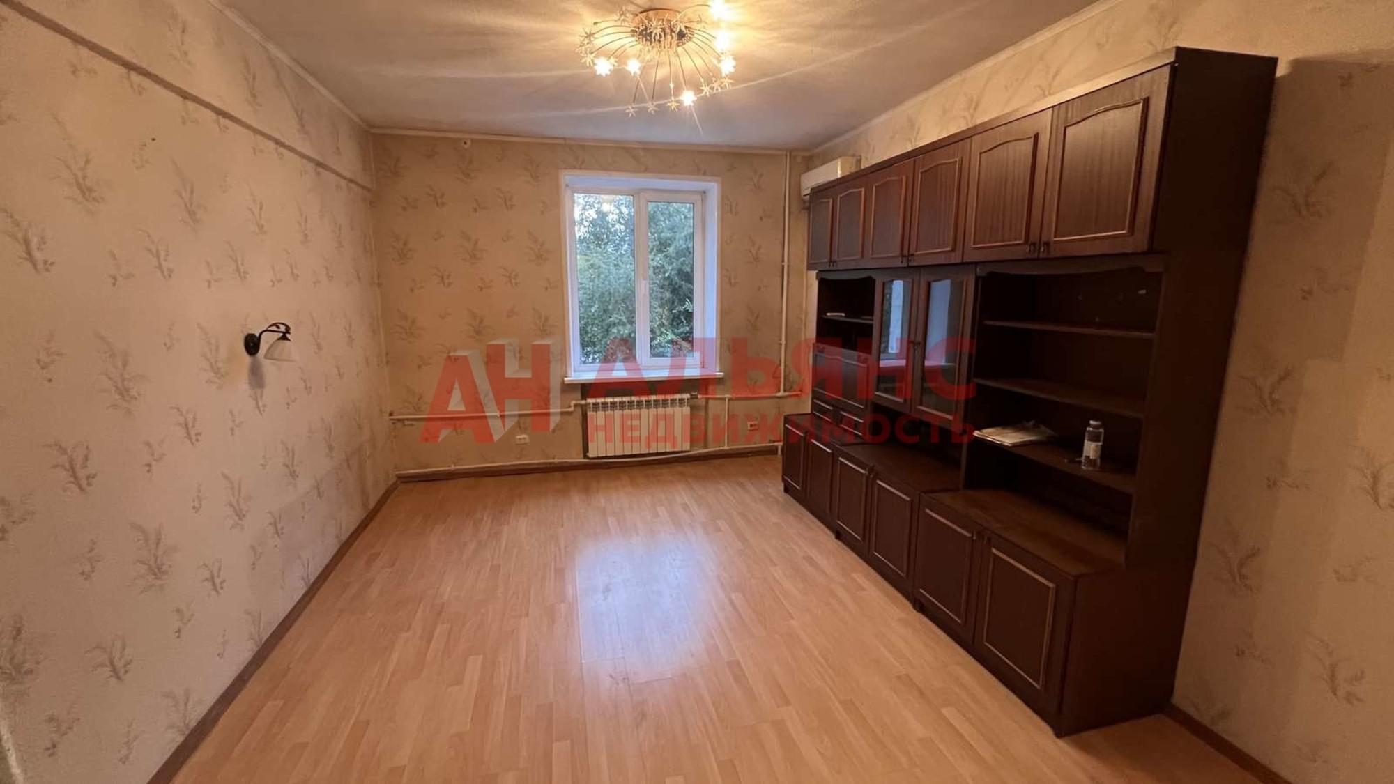 Купить квартиру за 3 890 000 рублей на Победы улица, 90А