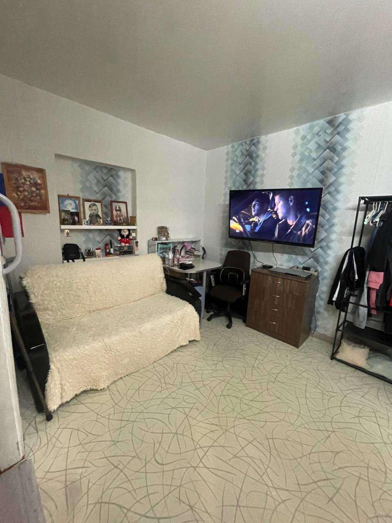 Купить квартиру за 2 770 000 рублей на 11-й квартал, 21