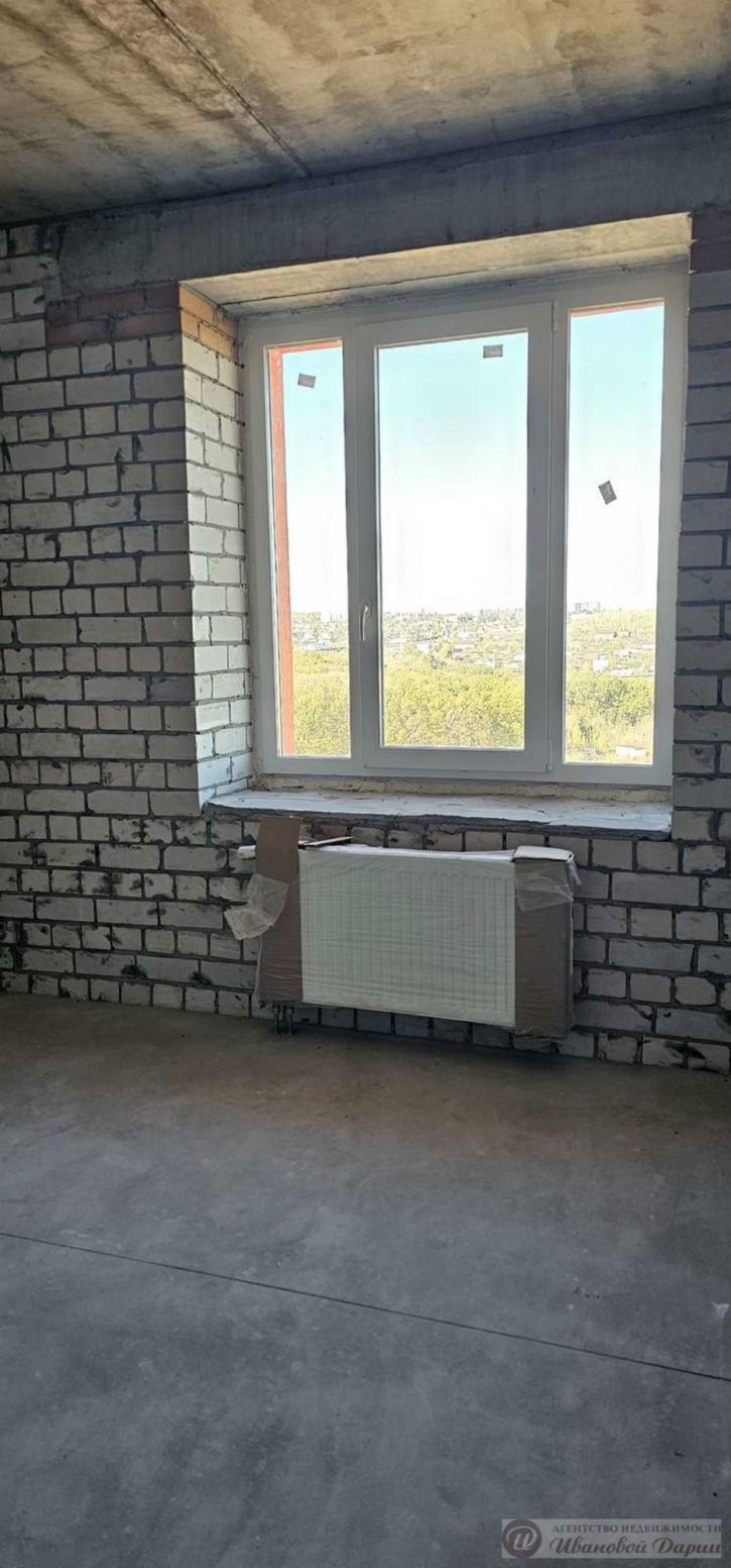 2-комн квартира Крайняя улица, 40