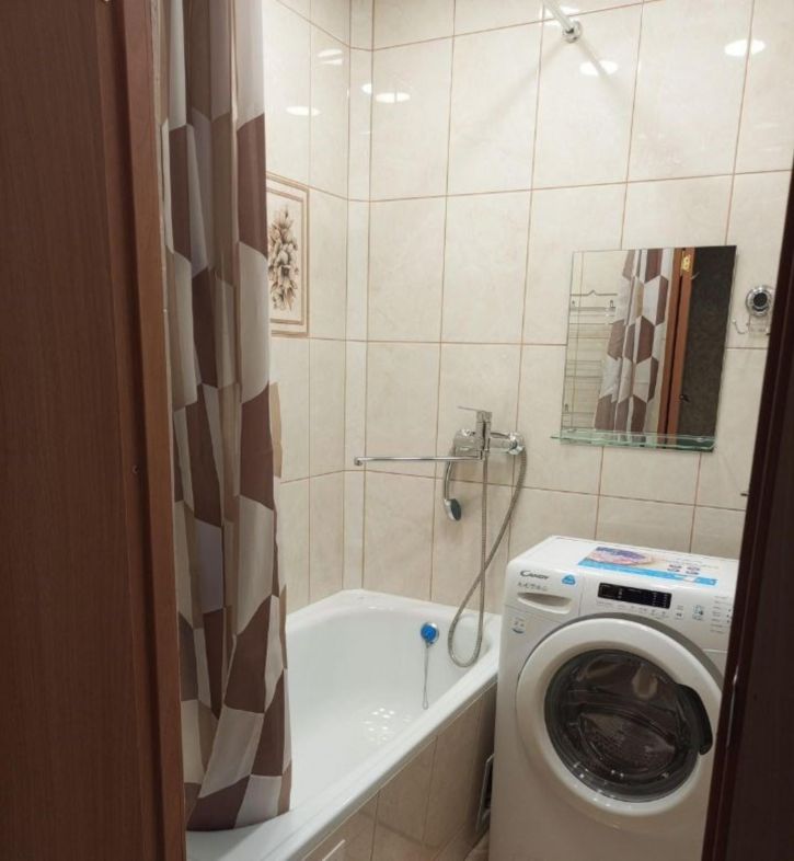 2-комн квартира Воеводина улица, 16