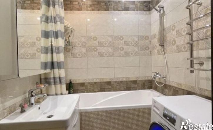 2-комн квартира 5-я просека, 125,  д. 125