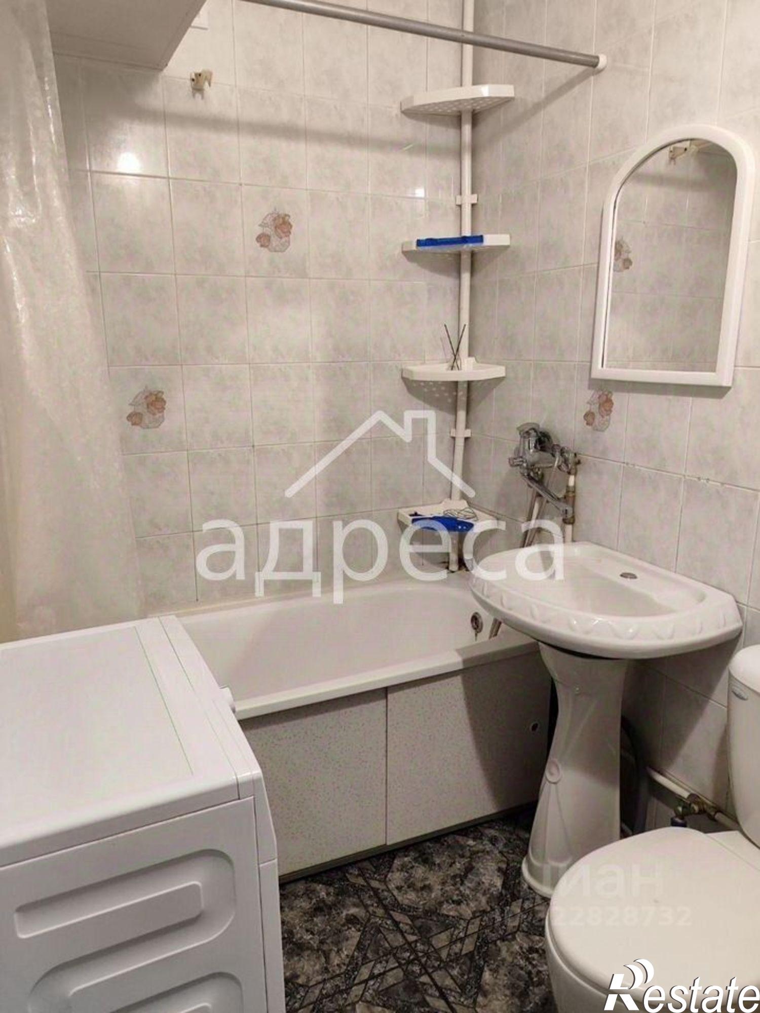 Купить квартиру за 4 100 000 рублей на ул Мориса Тореза, 24