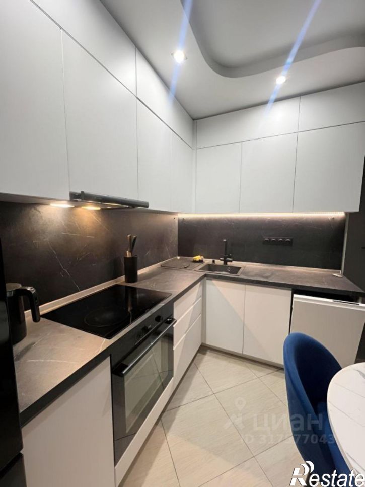 2-комн квартира 5-я просека, 121,  д. 121