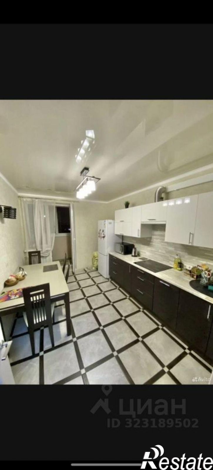 2-комн квартира улица Советской Армии, 203,  д. 203