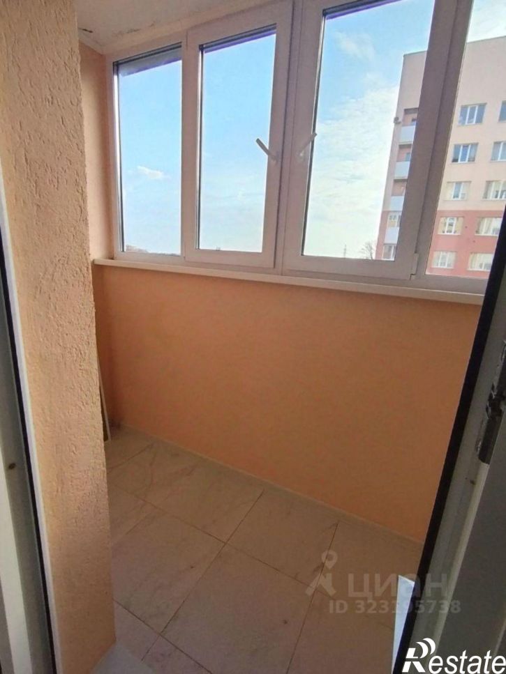 1-комн квартира 1-й кв-л, 42,  д. 42