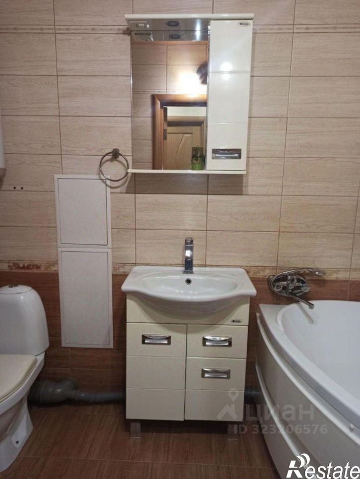 2-комн квартира пр-кт Кирова, 130,  д. 130