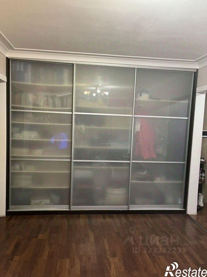 3-комн квартира улица Силина, 14,  д. 14