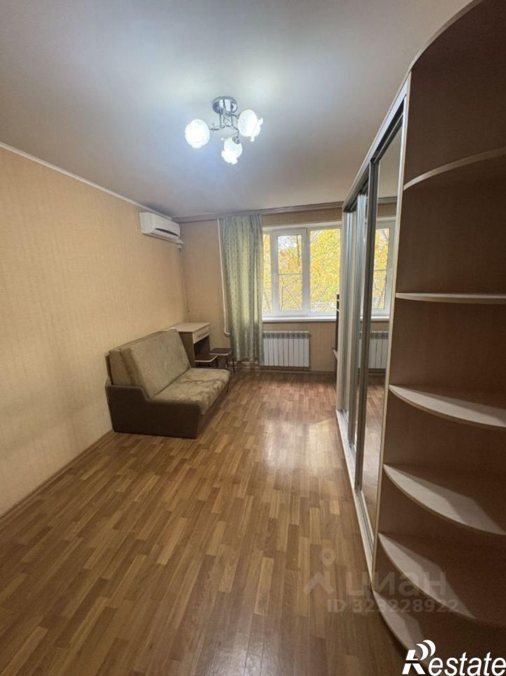 Комната пр-кт Кирова, 73,  д. 73