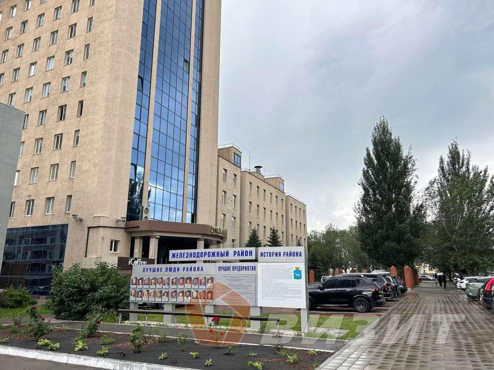 Купить офис, помещение под офис за 16 990 000 рублей на Урицкого улица, 19