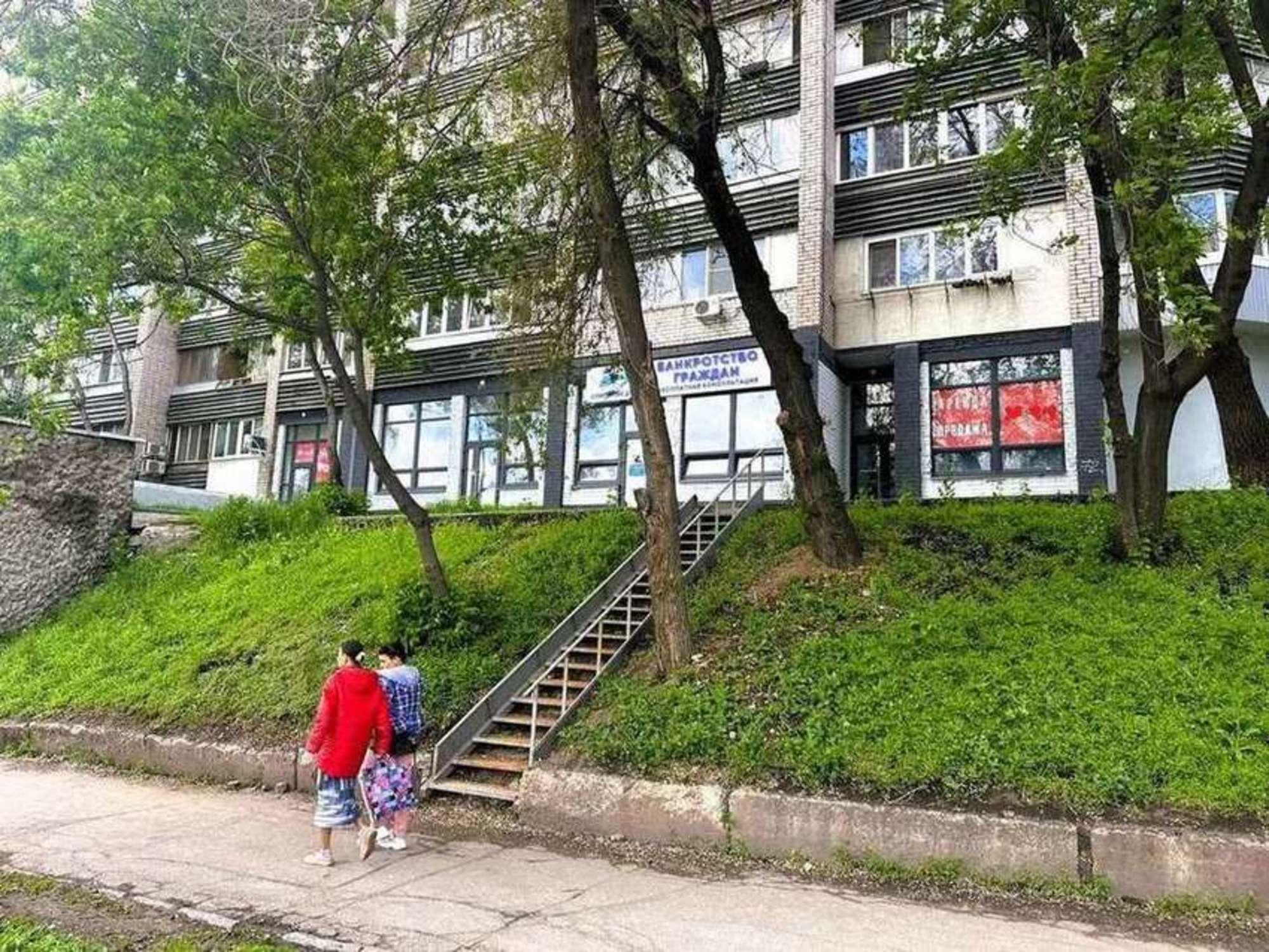 Купить торговое помещение за 4 500 000 рублей на Авроры улица, 68