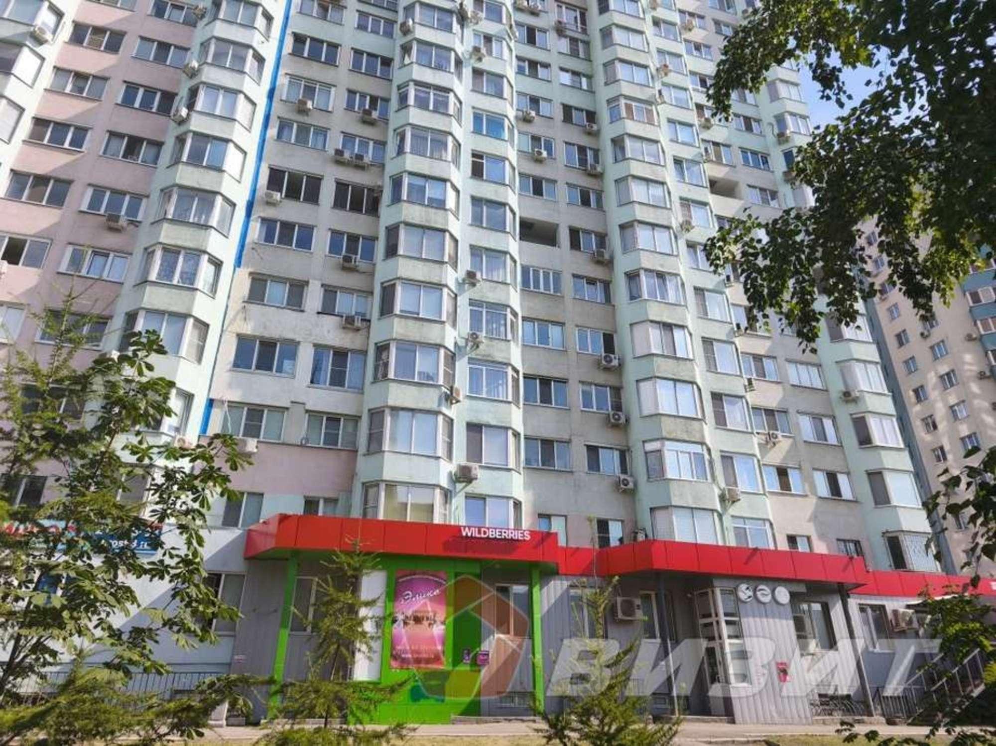 Купить торговое помещение за 18 000 000 рублей на Молодежная улица, 8Б