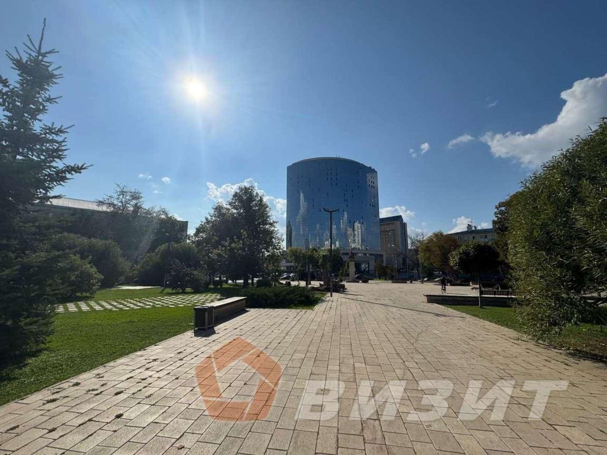 Купить торговое помещение за 7 450 000 рублей на Пензенская улица, 41