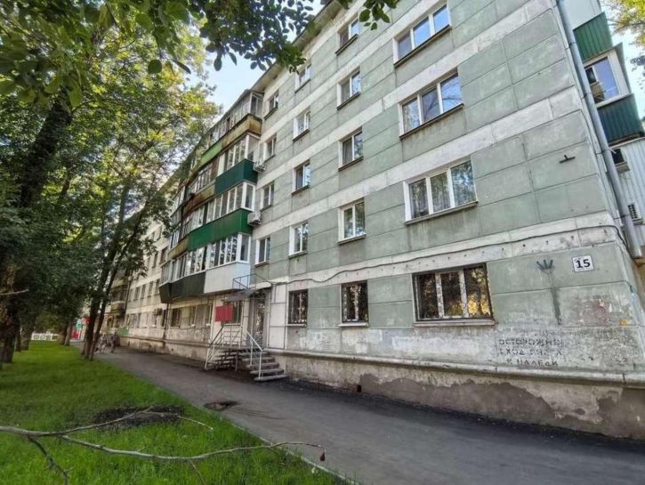 Торговое помещение Металлургов проспект, 15
