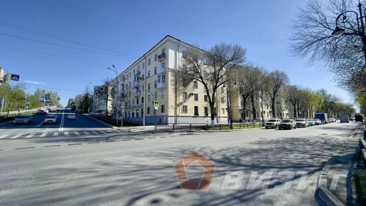 Торговое помещение Волжский проспект, 39