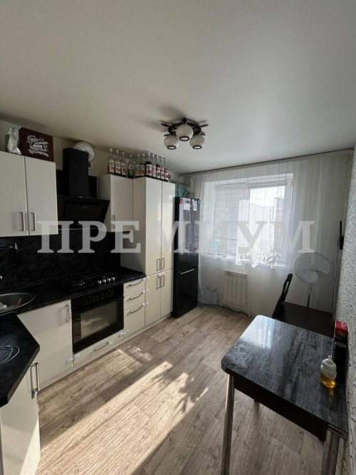 Продажа 1-комн квартиры Виталия Жалнина улица, 4