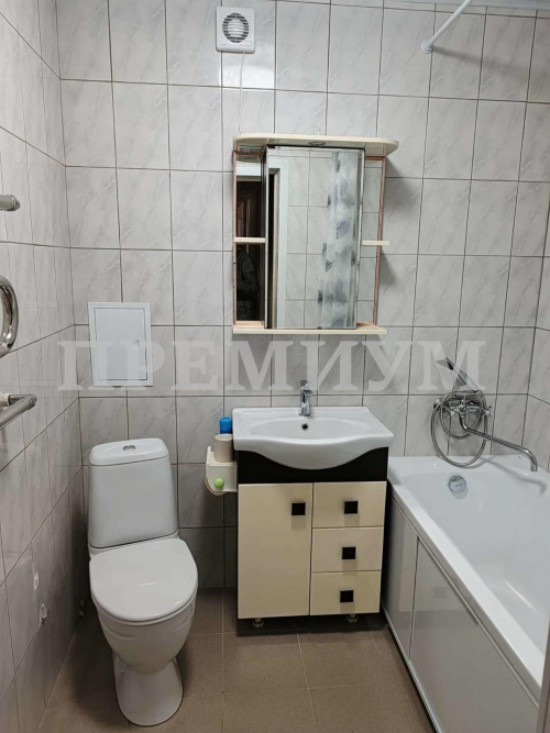 Продажа 1-комн квартиры Ивана Финютина бульвар, 48