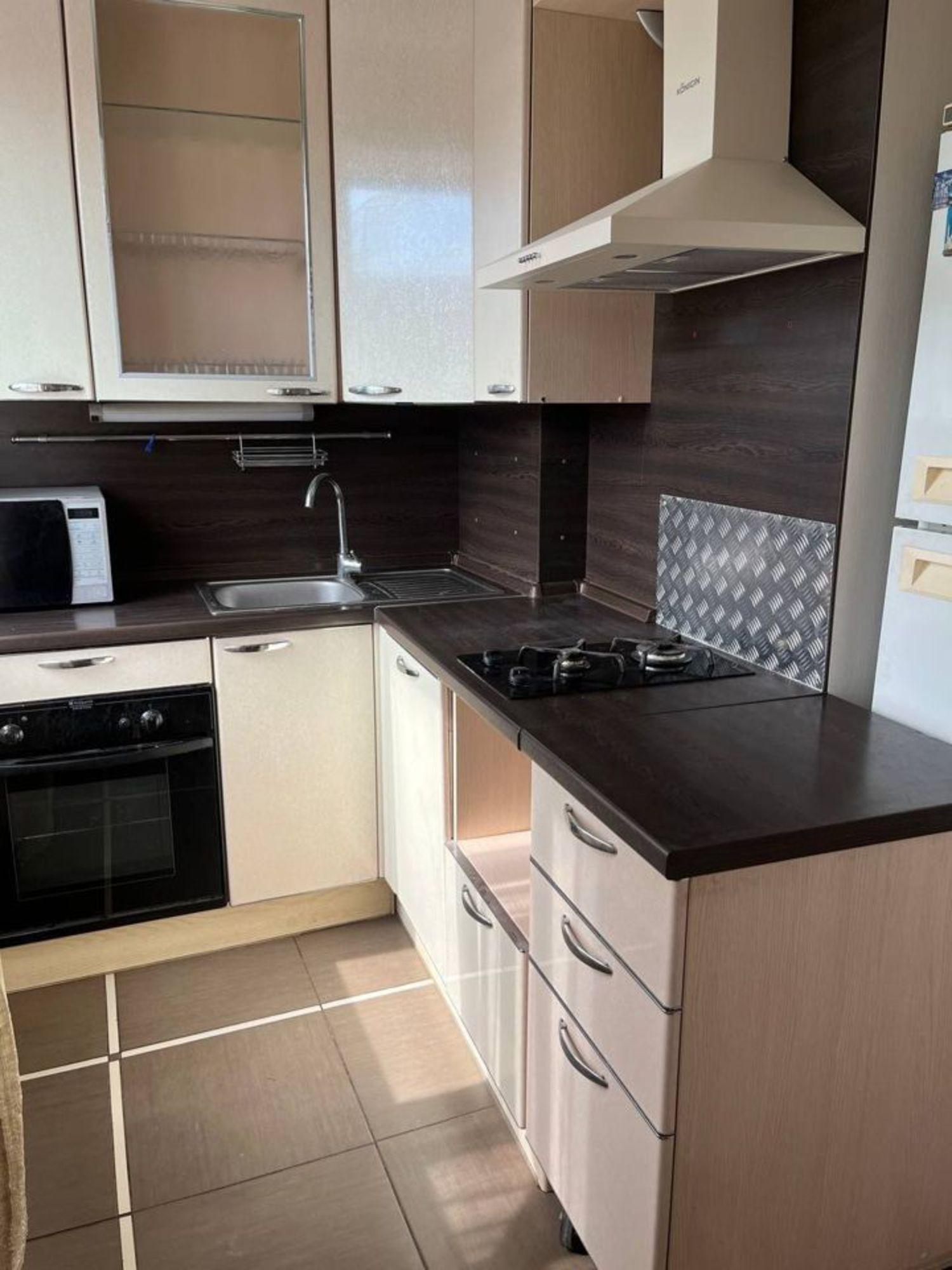 Сдать квартиру за 39 000 рублей на Советской Армии улица, 235