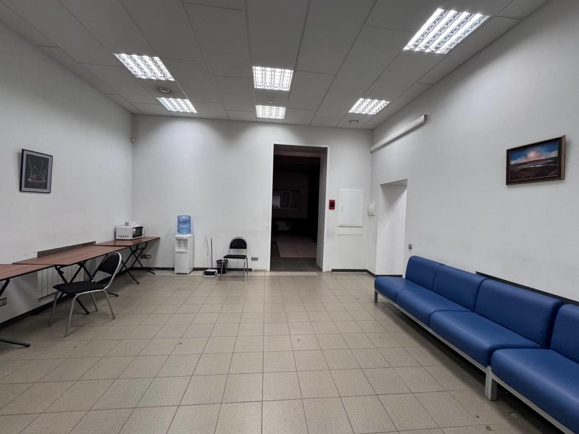 Сдать офис, помещение под офис за 280 000 рублей на Гагарина улица, 1а