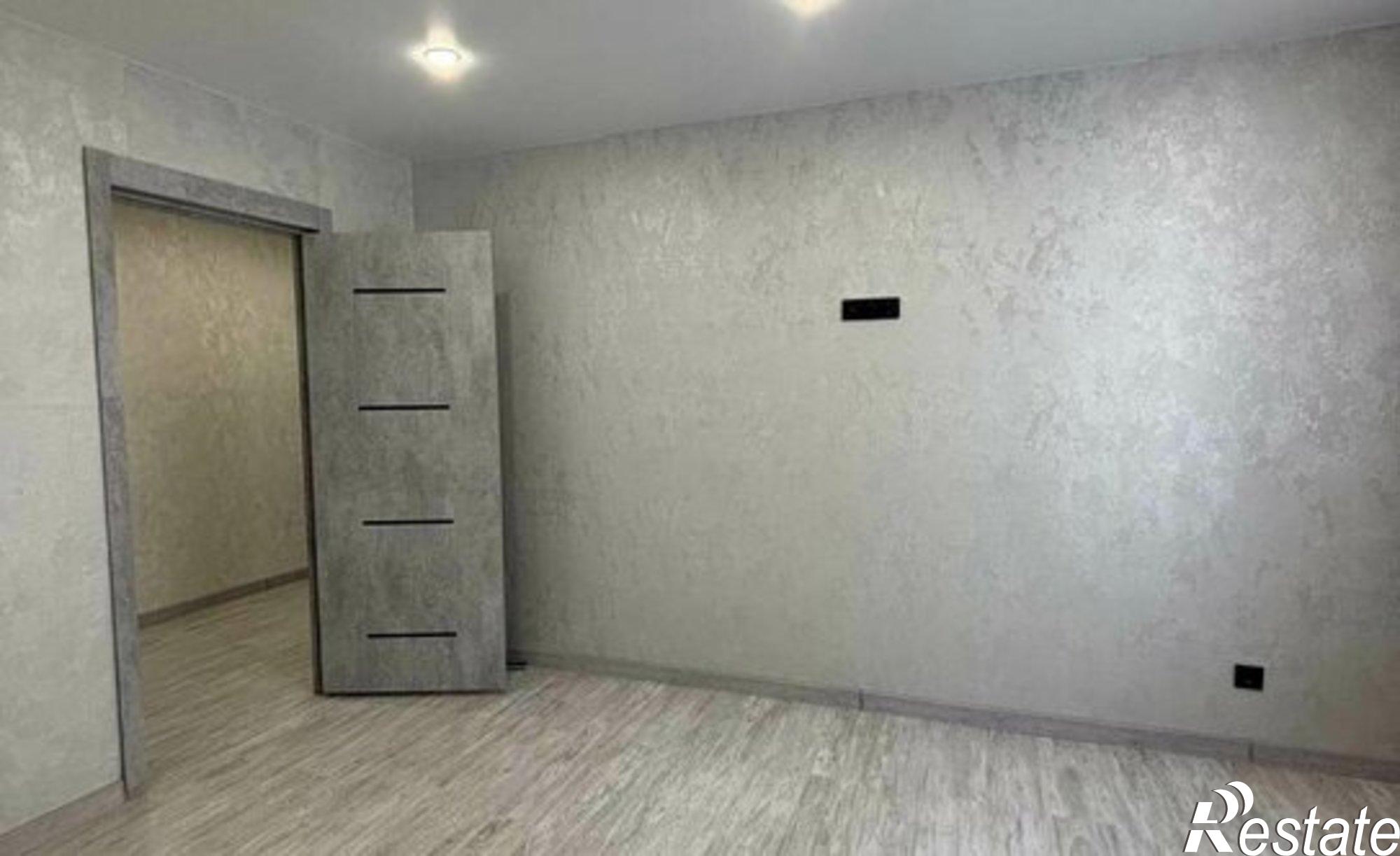 Купить квартиру за 8 000 000 рублей на 1-й кв-л, 75