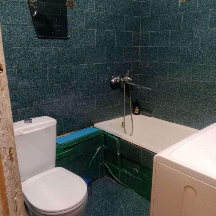 2-комн квартира Урицкого улица, 24