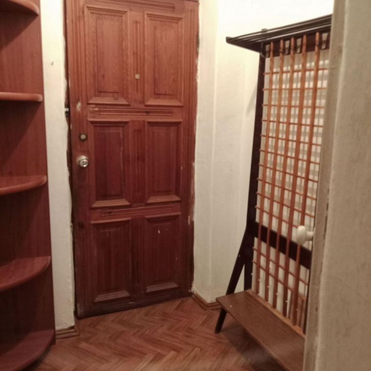 2-комн квартира Урицкого улица, 24