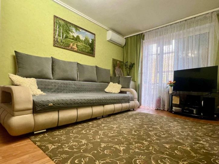 2-комн квартира Гагарина улица, 52