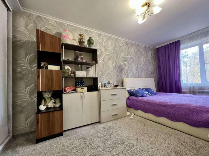 2-комн квартира Гагарина улица, 52