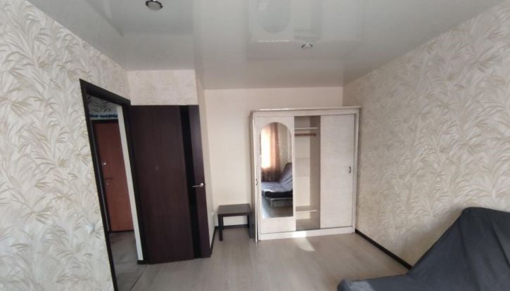 1-комн квартира Виталия Жалнина улица, 8