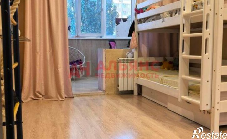 3-комн квартира улица Советской Армии, 186,  д. 186