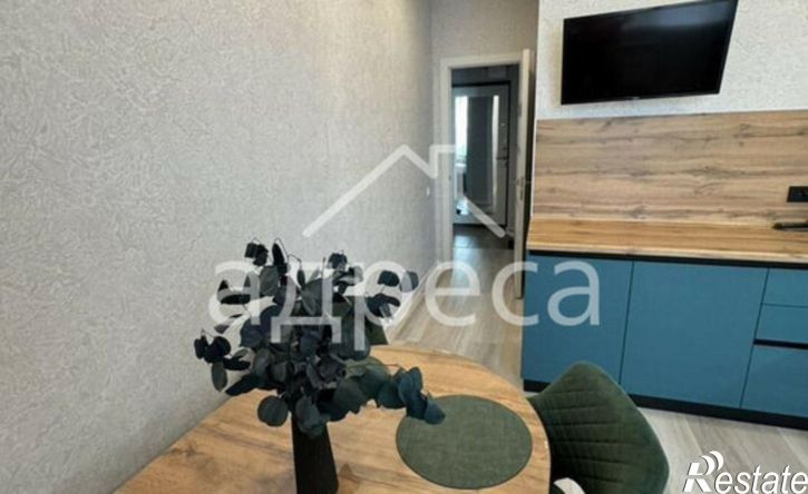 2-комн квартира Демократическая улица, 148A,  д. 148A