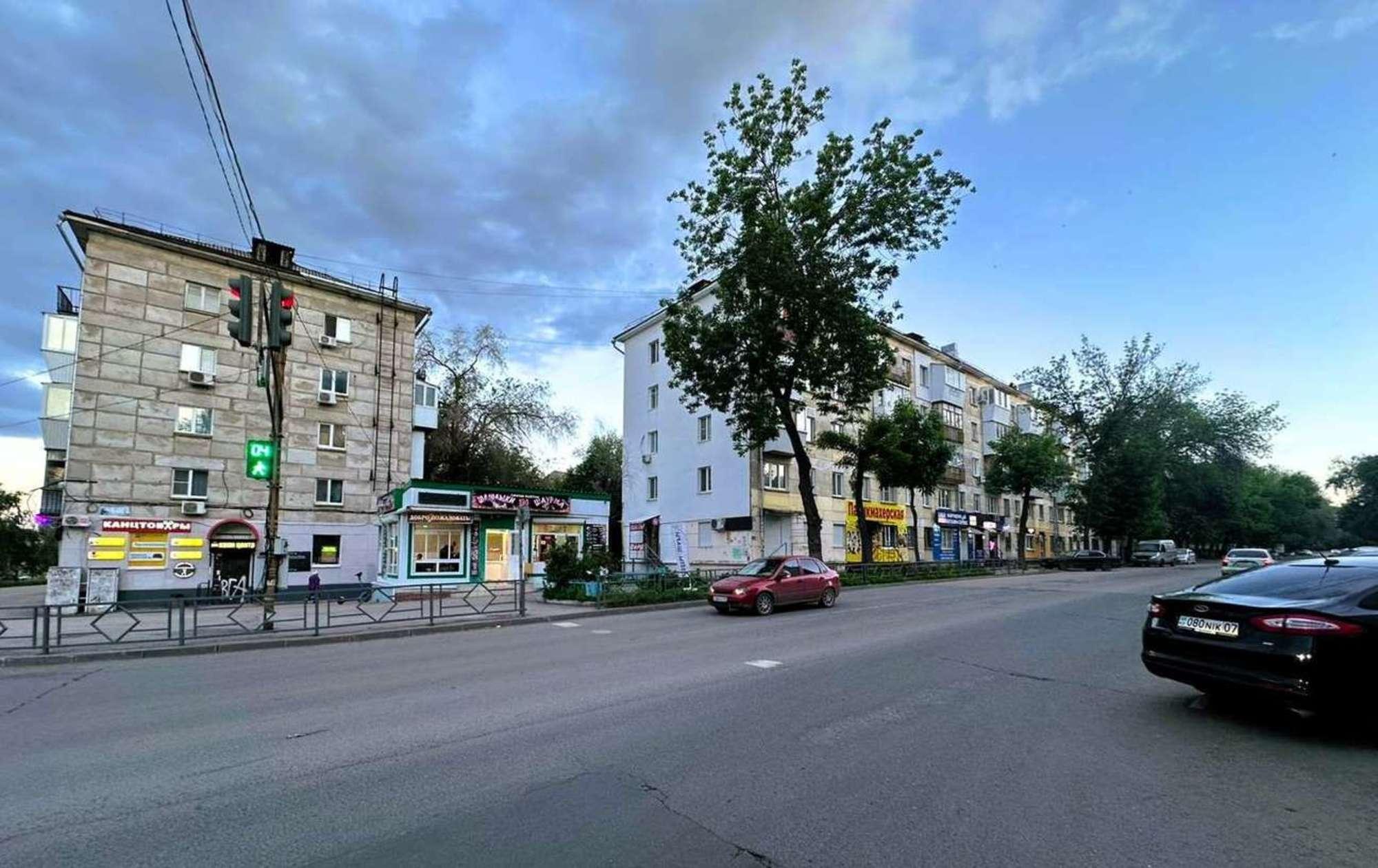 Купить торговое помещение за 4 500 000 рублей на Свободы улица, 3